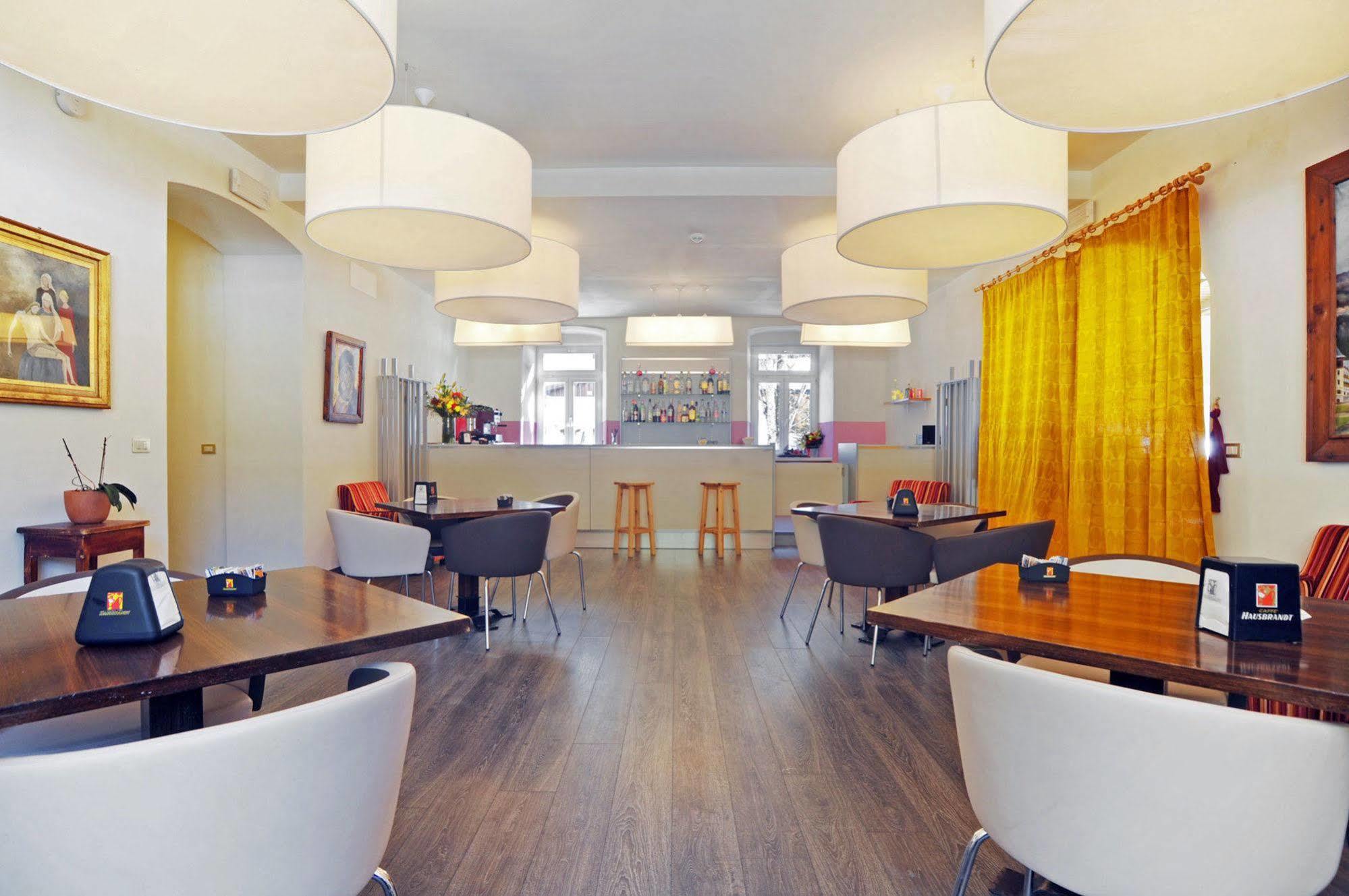 קרבונין Hotel Croda Rossa מראה חיצוני תמונה